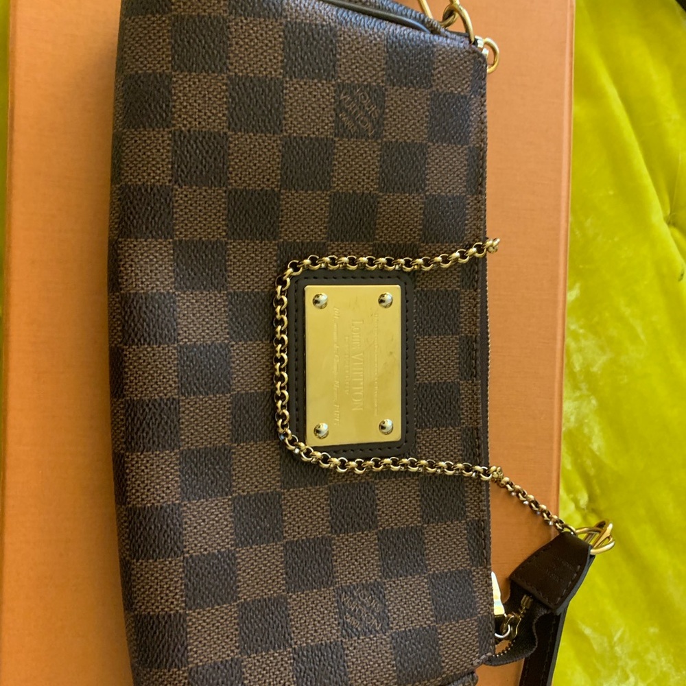 Louis Vitton Eva monogram shoulder bag